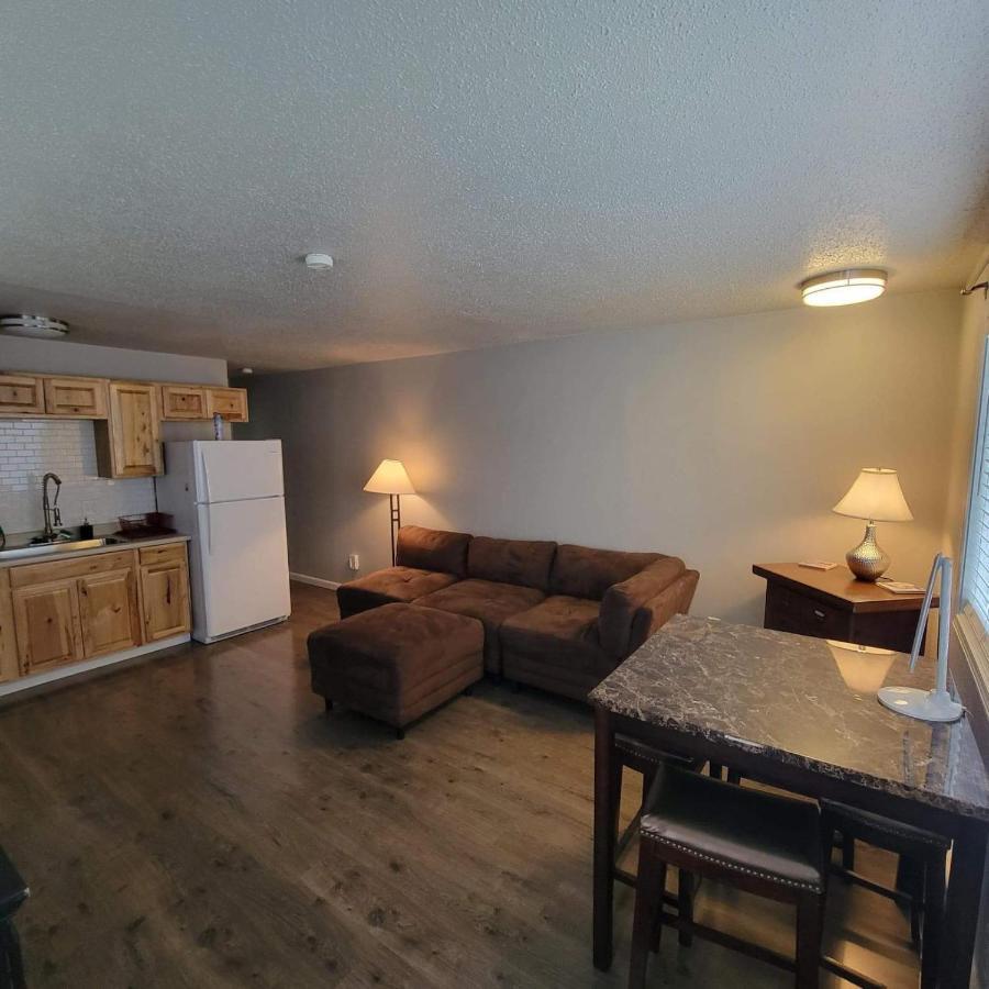 Nightshade Bnb Anchorage Zewnętrze zdjęcie
